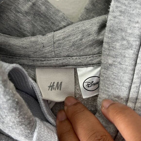 H&M disney // heather gray  mickey mouse embroidered hoodie Large - Picture 6 of 8